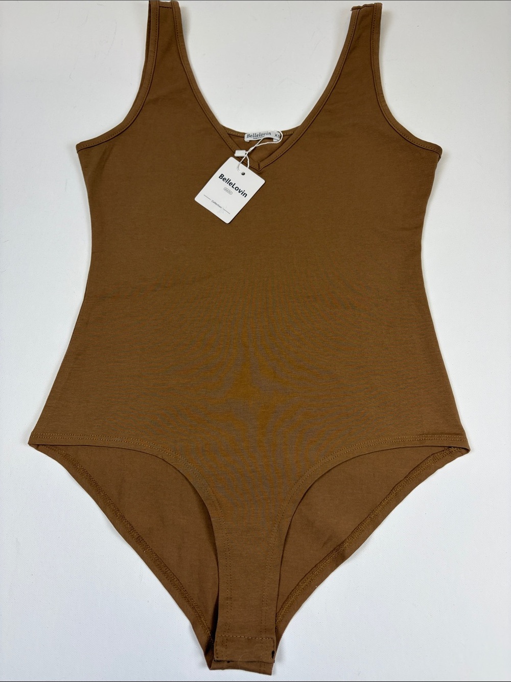 BELLELOVIN TAN SLEEVELESS V-NECK BODYSUIT WOMENS SIZE XS NWT